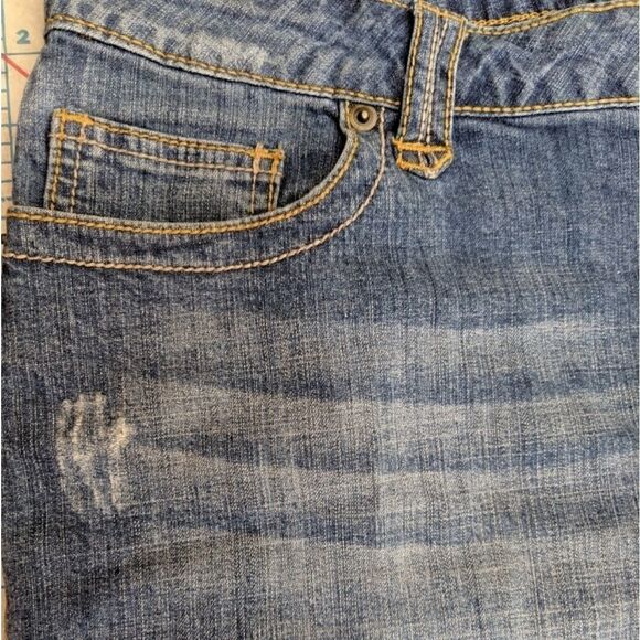 SO  BRAND JUNIOR'S SIZE 17 JEAN SHORTS - Picture 3 of 11